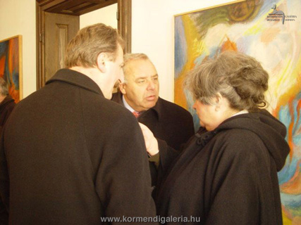 Vilfing Ferenc titkárságvezető, Walter Dezső polgármester, és Körmendi Anna