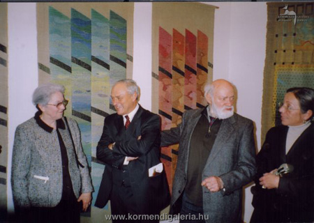 Balázs Irén textilművész, Bakonyi Árpád, a Hajnóczy Ház tulajdonosa, valamint Schéner Mihály festőművész