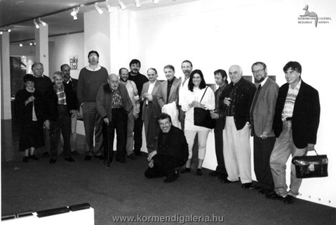 Csíky Tibor barátai a Deák Ferenc utcai galériában rendezett emlékkiállítás megnyitóján